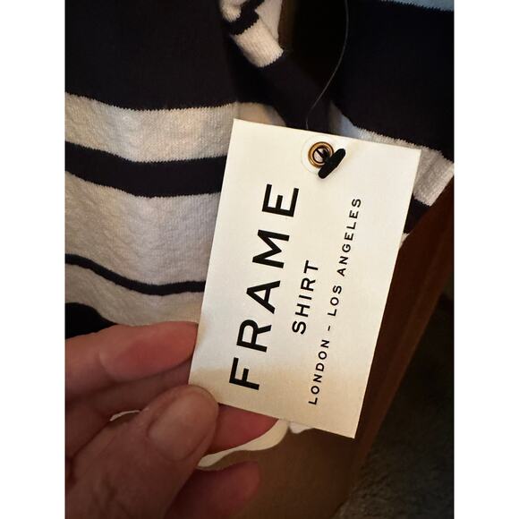 NWT FRAME STRIPED LIGHTWEIGHT LONG SLEEVE SWEATER; XS - Picture 2 of 4